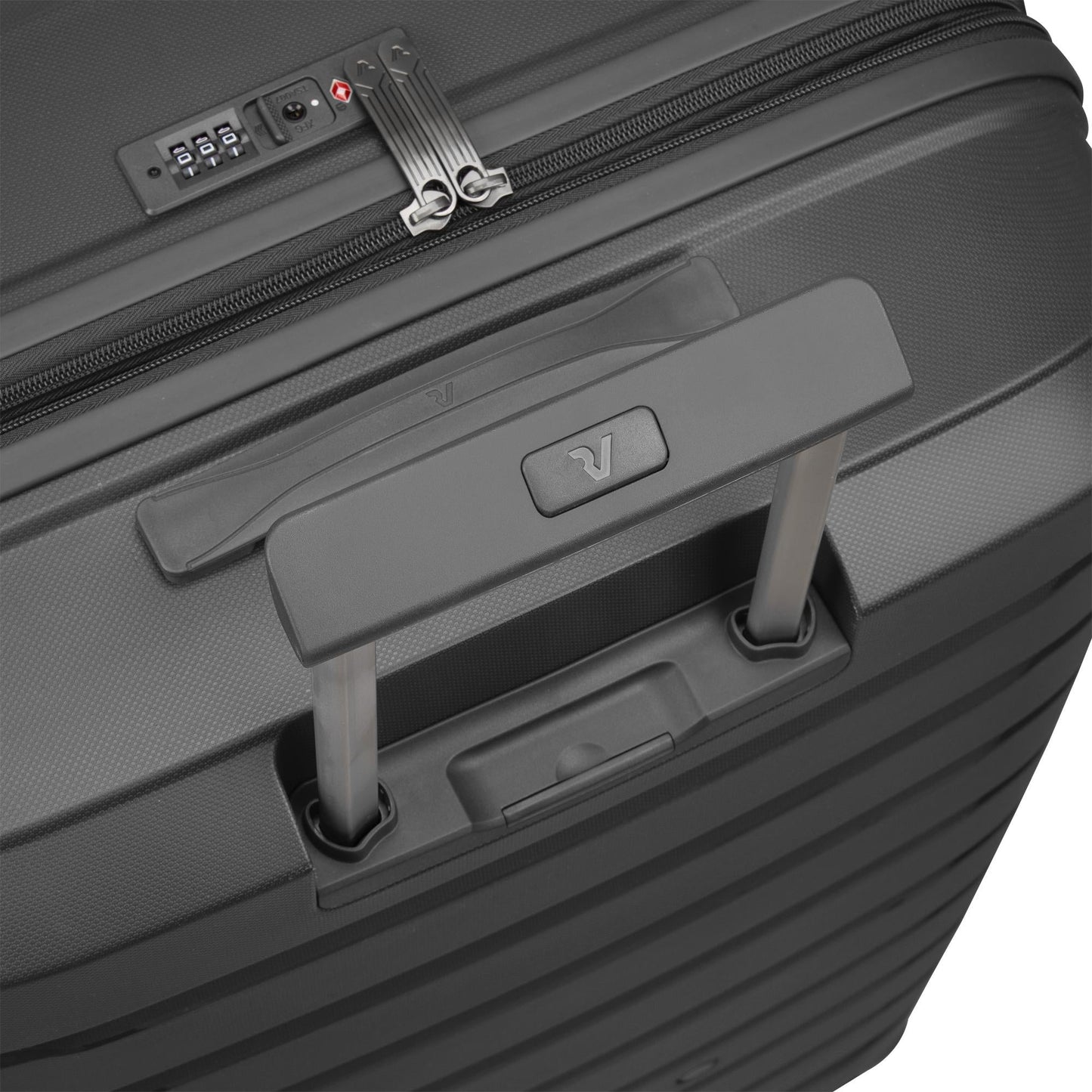 Roncato - B - Flying Medium Check - In - Nomad Luggage