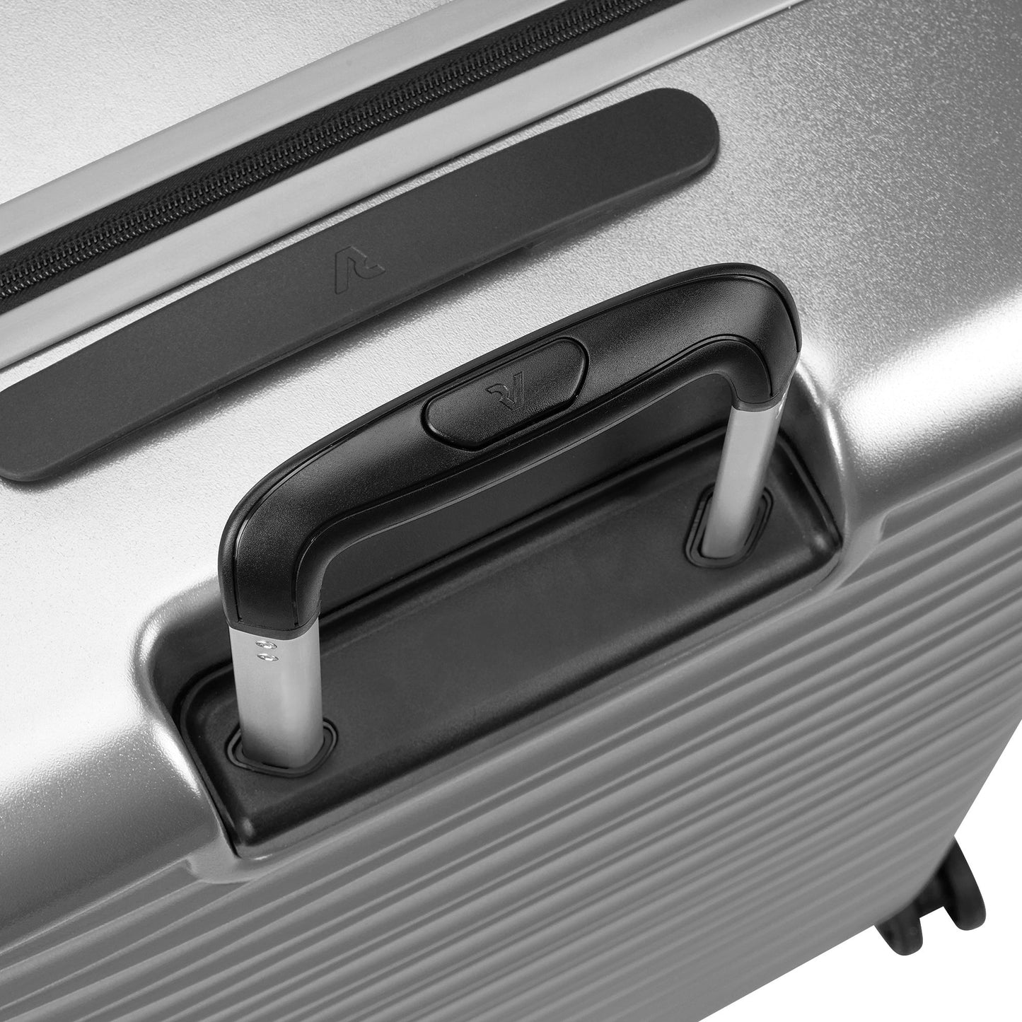 Roncato - Wave Medium Check - In - Nomad Luggage