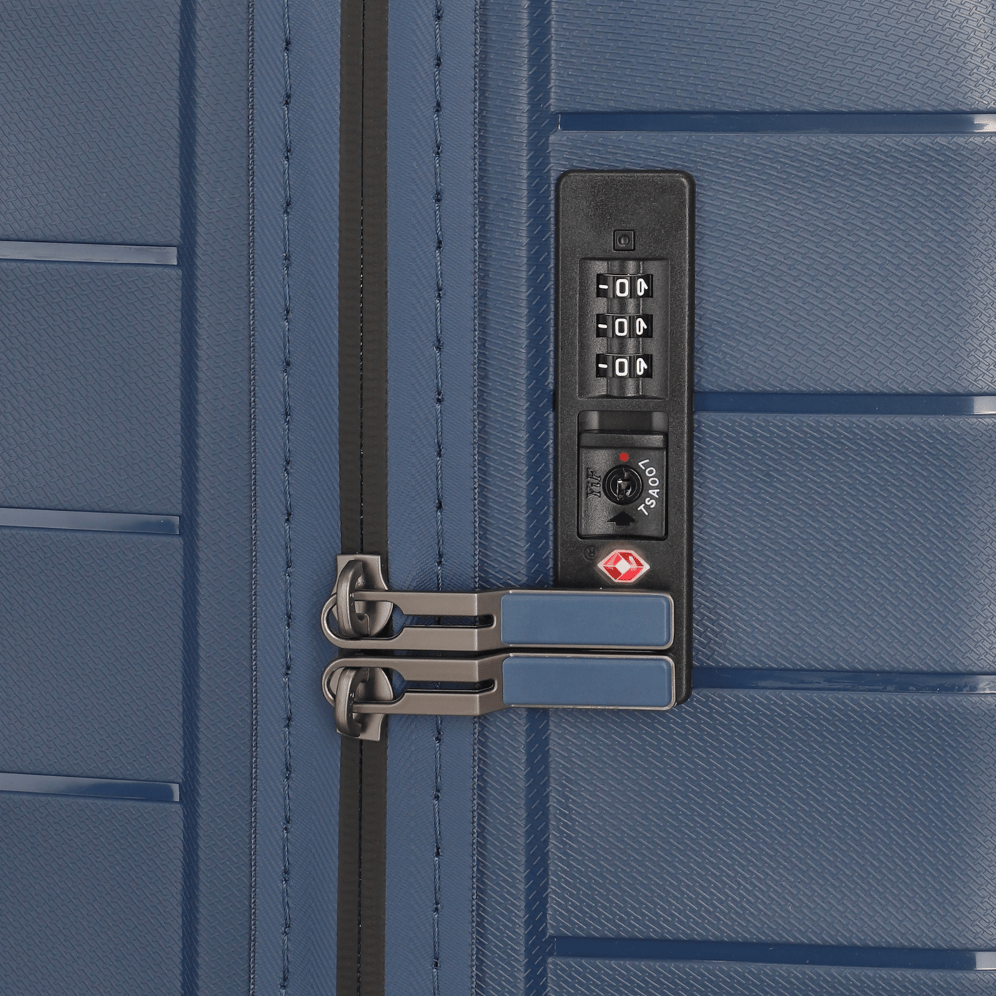 Travelite - Mooby Large Check - In - Nomad Luggage
