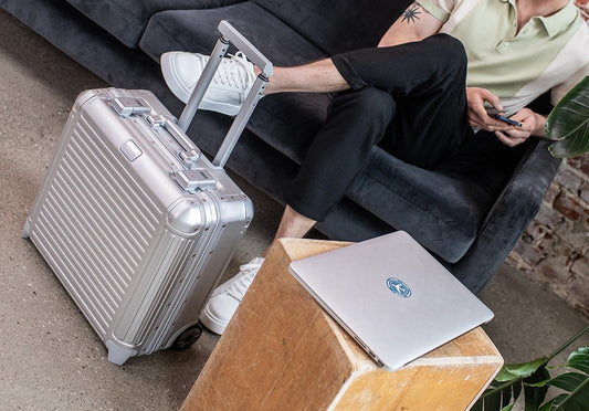 Everything You Need to Know About Aluminium Luggage: Pros, Cons & Care Tips - Nomad Luggage